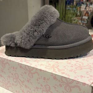 UGG Women's Charcoal Fluffy Slippers